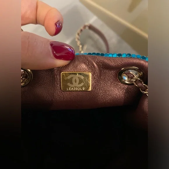 Chanel - Picture 6 of 13